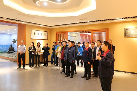 东阿古胶热烈欢迎盛和塾灵魂之友莅临古胶参观指导